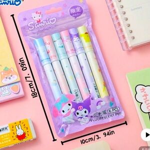 NWT Sanrio highlighter set
